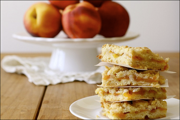 Peach Crumble Bars